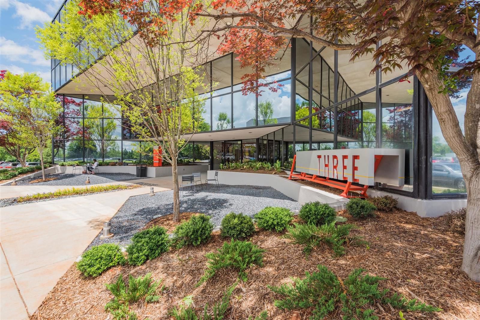 535-n-pleasantburg--ext-5323-(ZF-9213-29339-1-011)