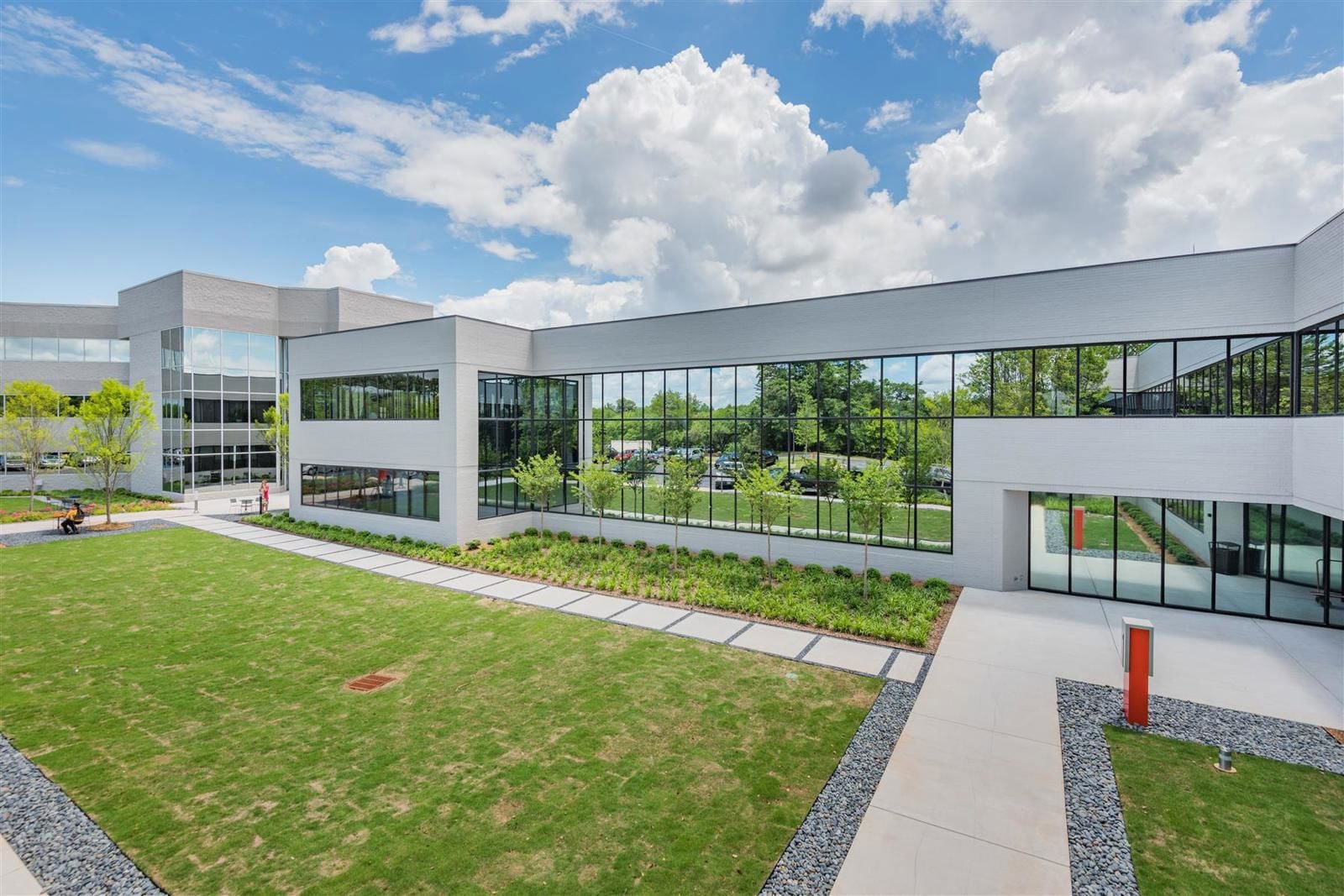 535-n-pleasantburg--ext-5398-(ZF-9213-29339-1-019)