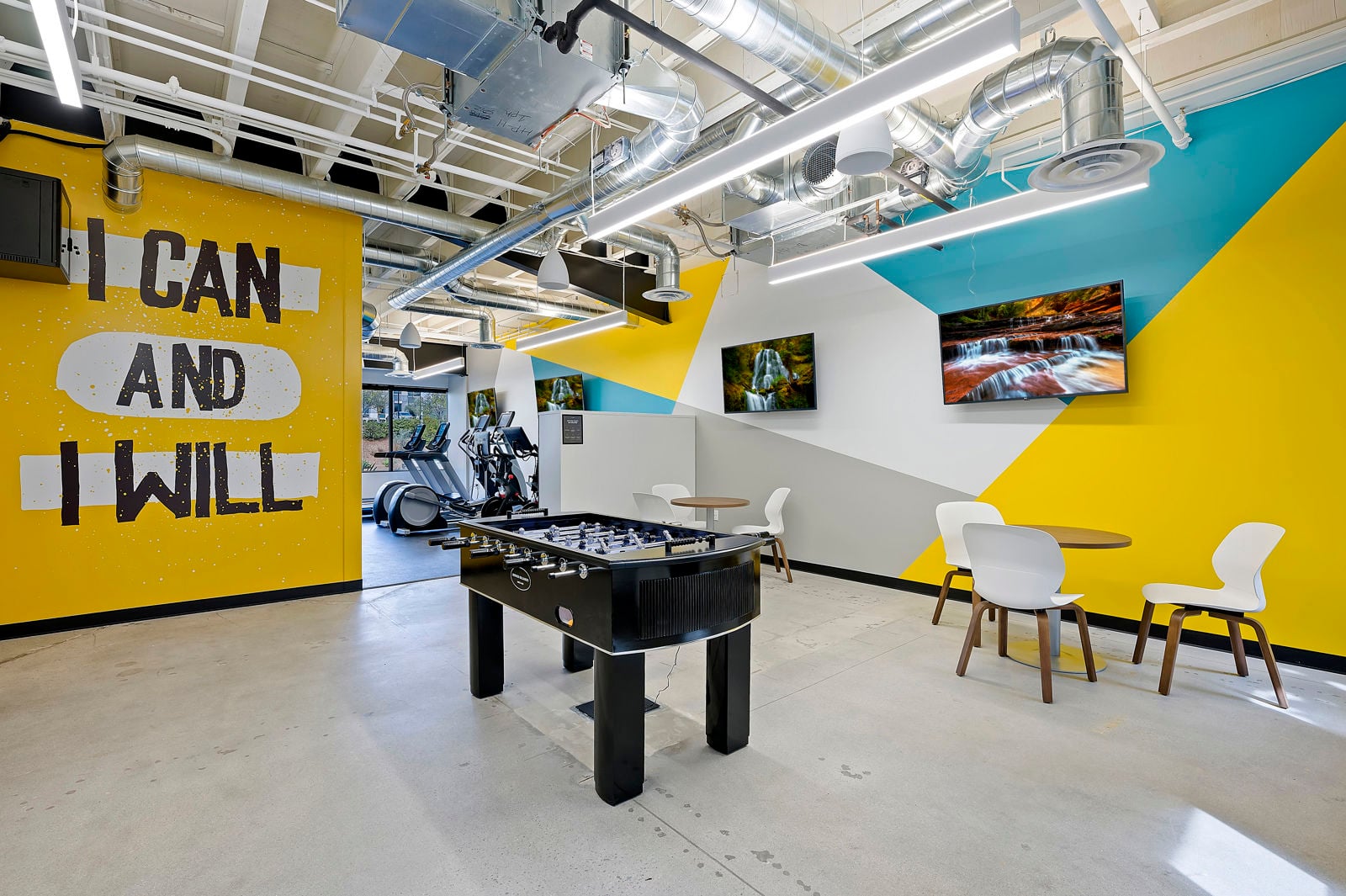 RECHARGE Fitness & Lounge