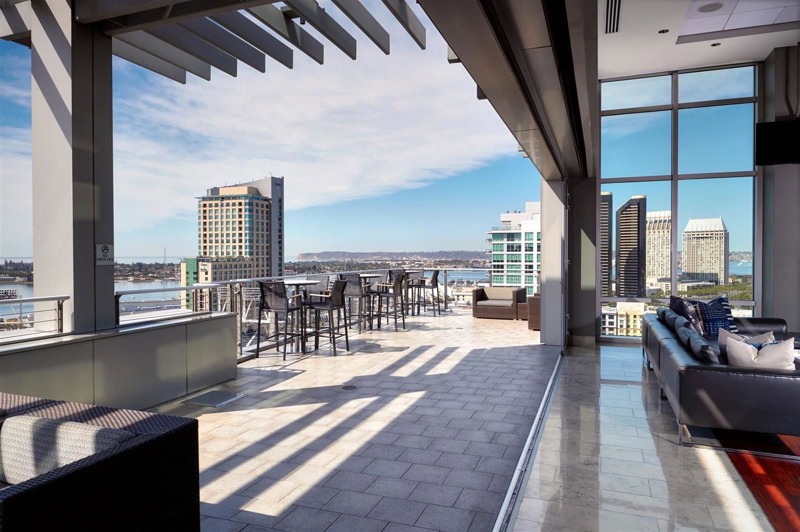 IMG_29821_andymcroryphoto_DVEV_skybox_HI-res