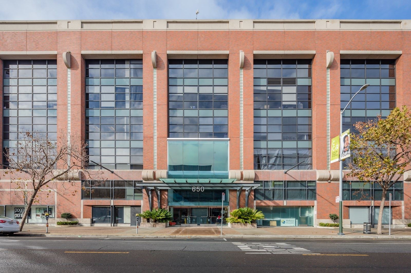 650townsend_photo_before_building_exterior_entryway_3