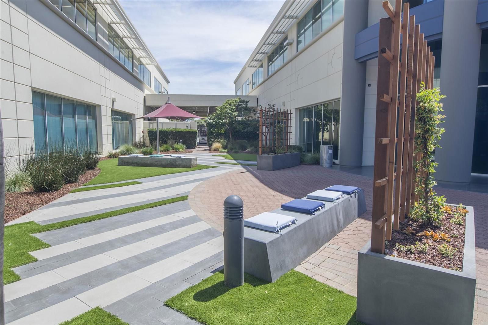 2100-2150 Gold Street-4