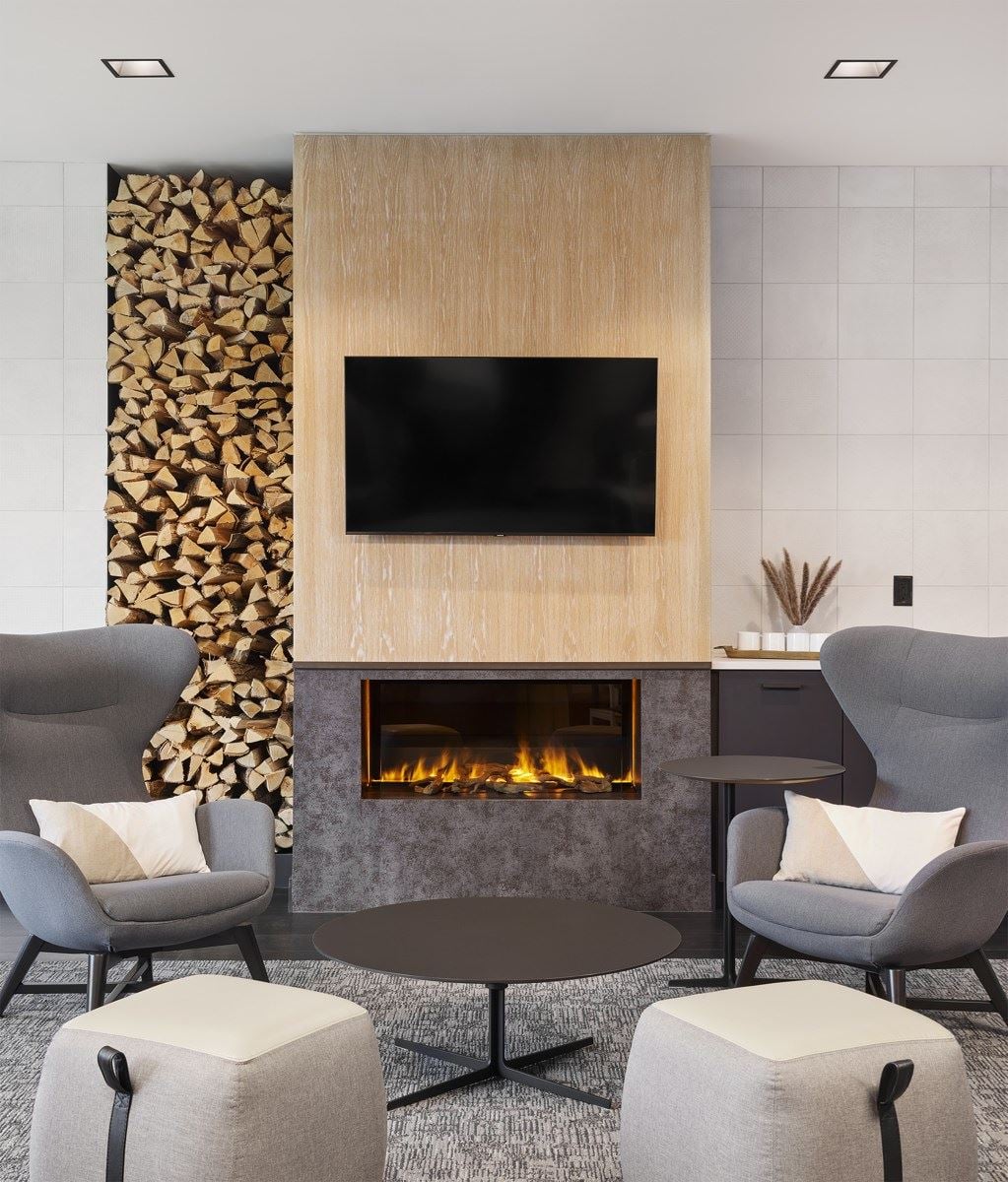 NormanPointe_Fireplace