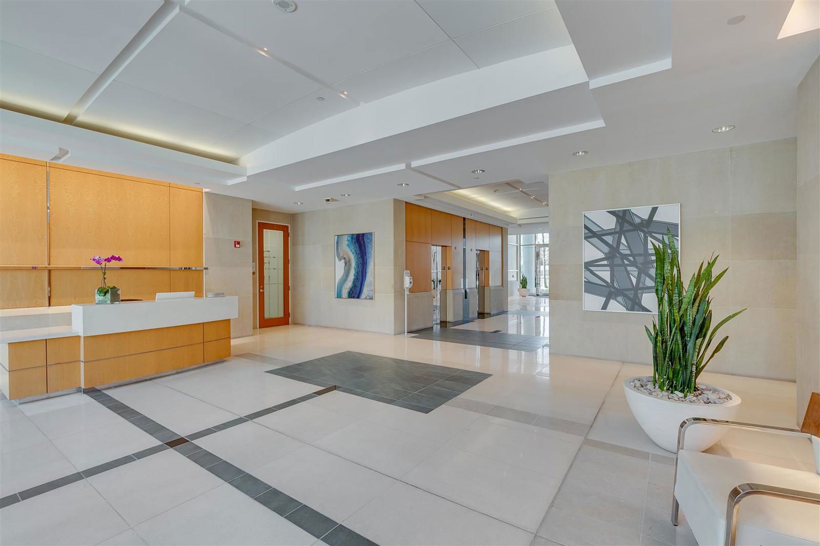 16000 N Dallas Pkwy 2-3