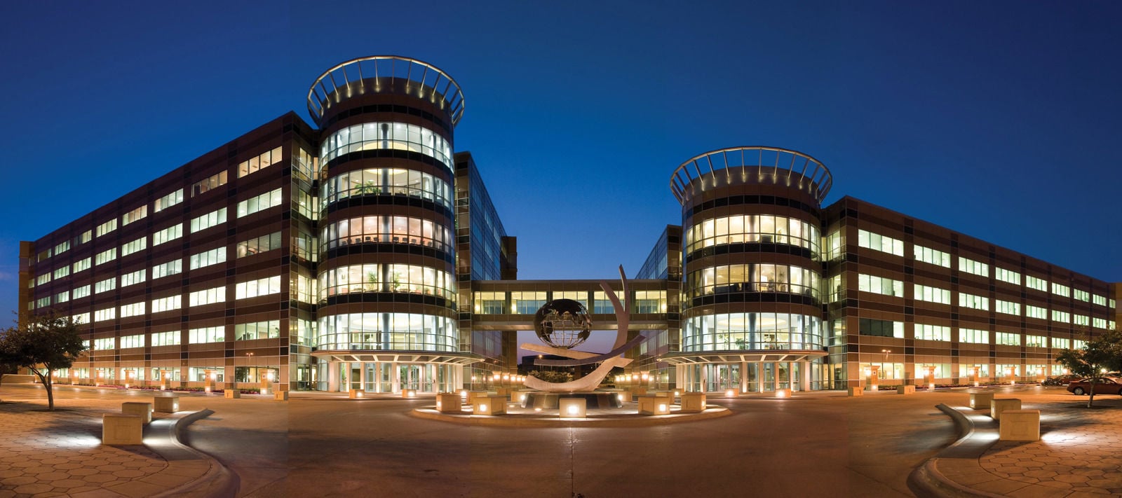 Pivot 138 - West Building 13815 FNB Parkway - Image 2