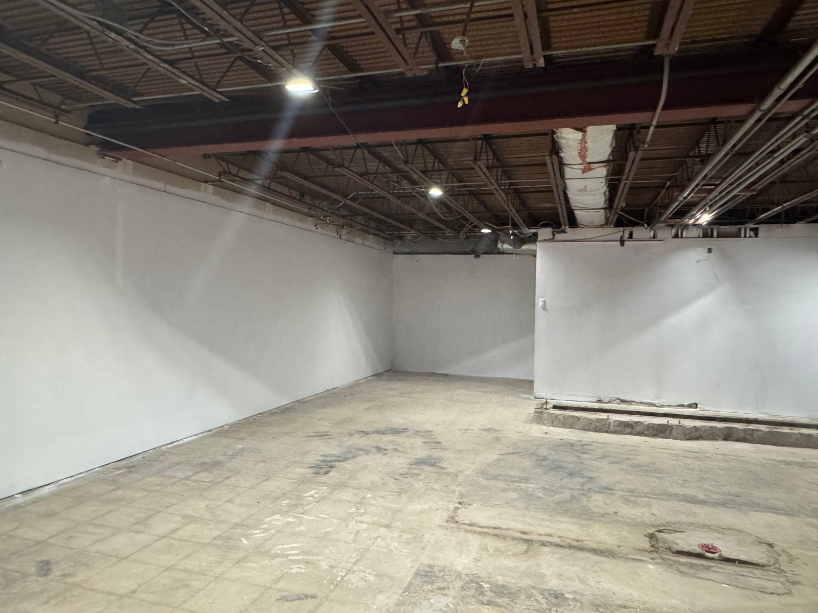 Grand Marketplace 752-764 West Market Street, Akron, OH, USA - Image 5