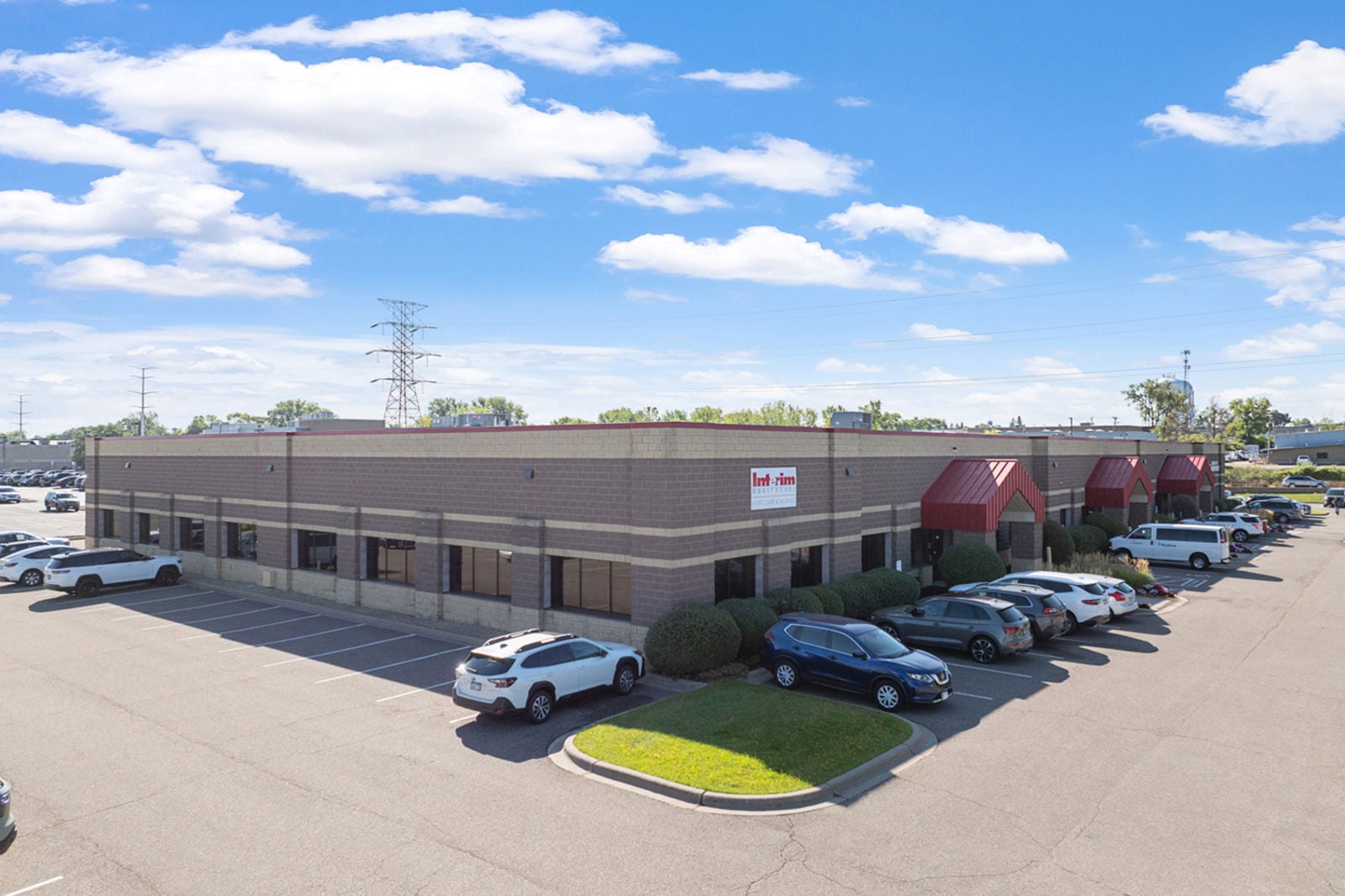 2660 Arthur Street, Roseville MN 55113-02