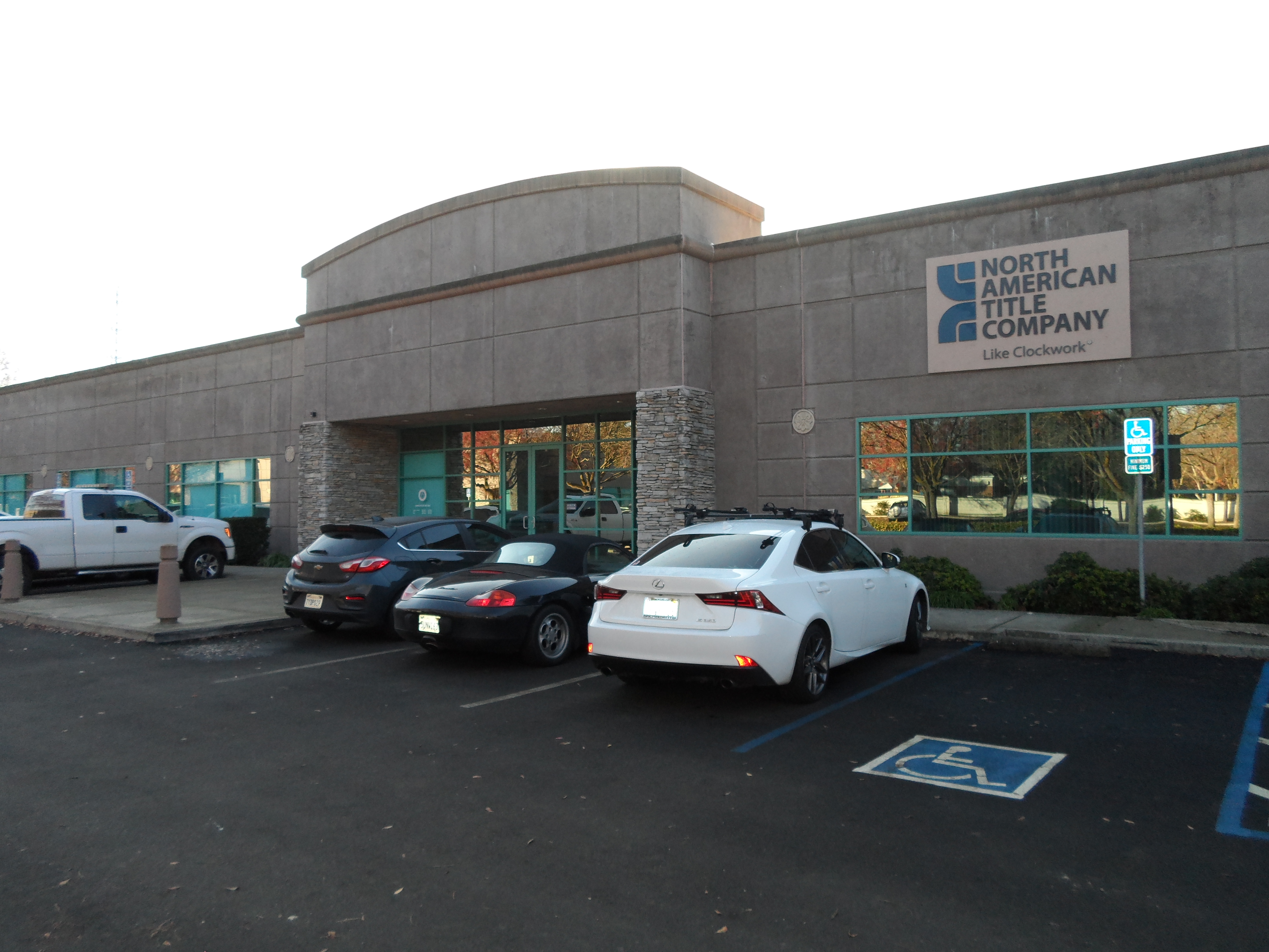 Office in Stockton, CA — Lease in Stockton, CA, photo 2 of 5