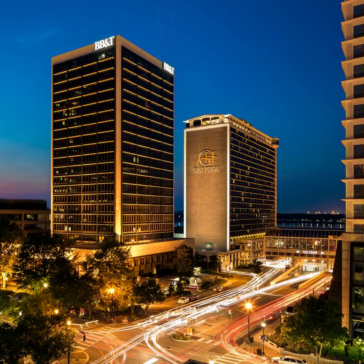 RealTourCast - CBRE - One Riverfront (1 of 1)