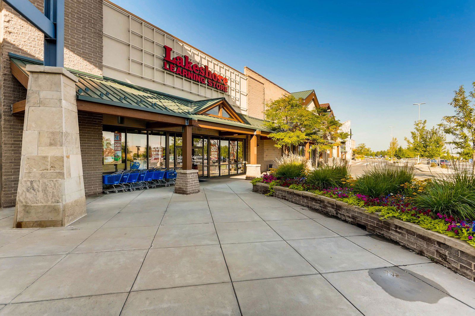 South Denver Marketplace 8672 Park Meadows Center Drive - Image 10