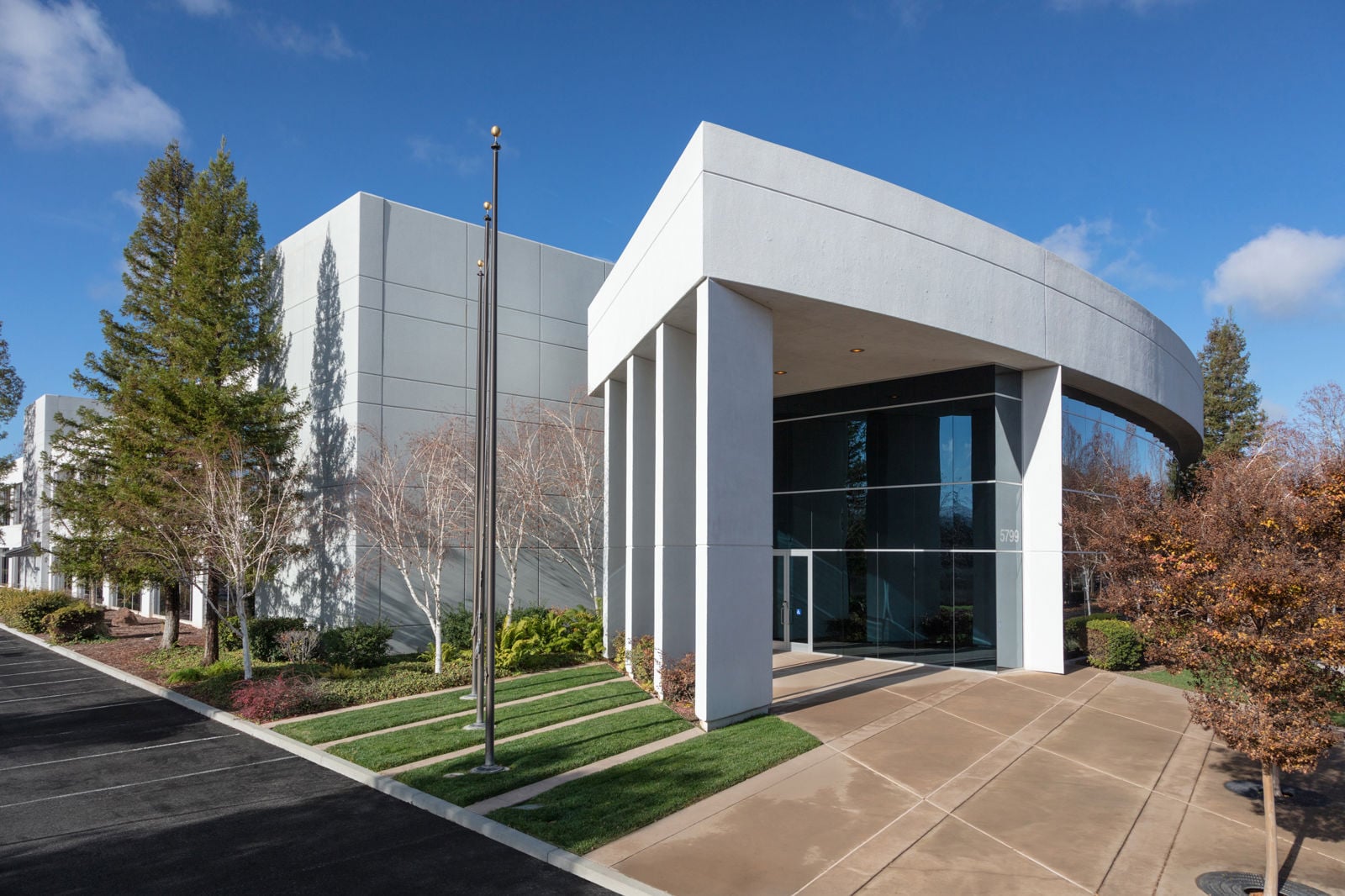 CBRE-5799Fontanoso-10shot-1004-Edit-WEB