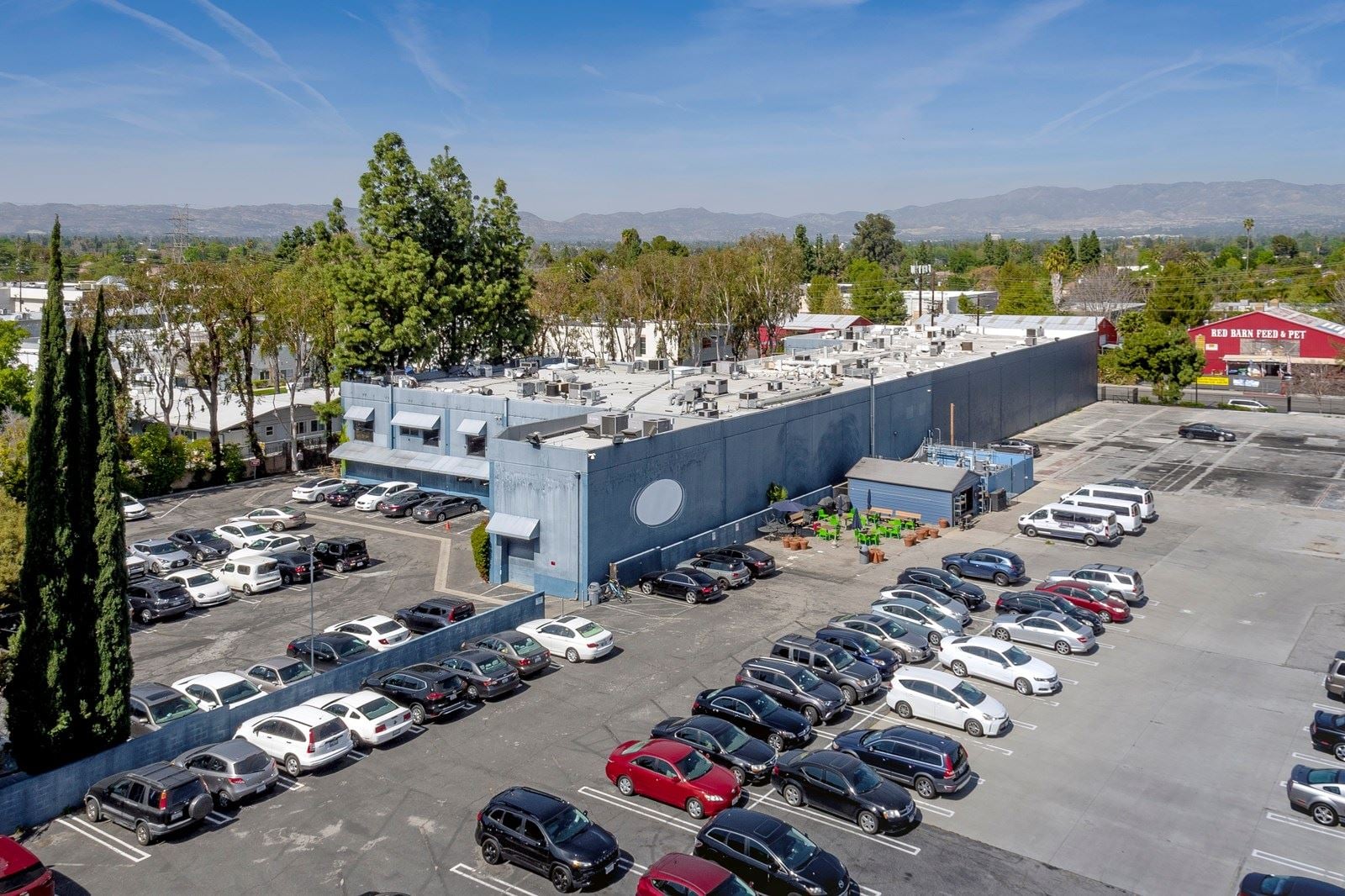 18618_W_Oxnard_St_Drone_006