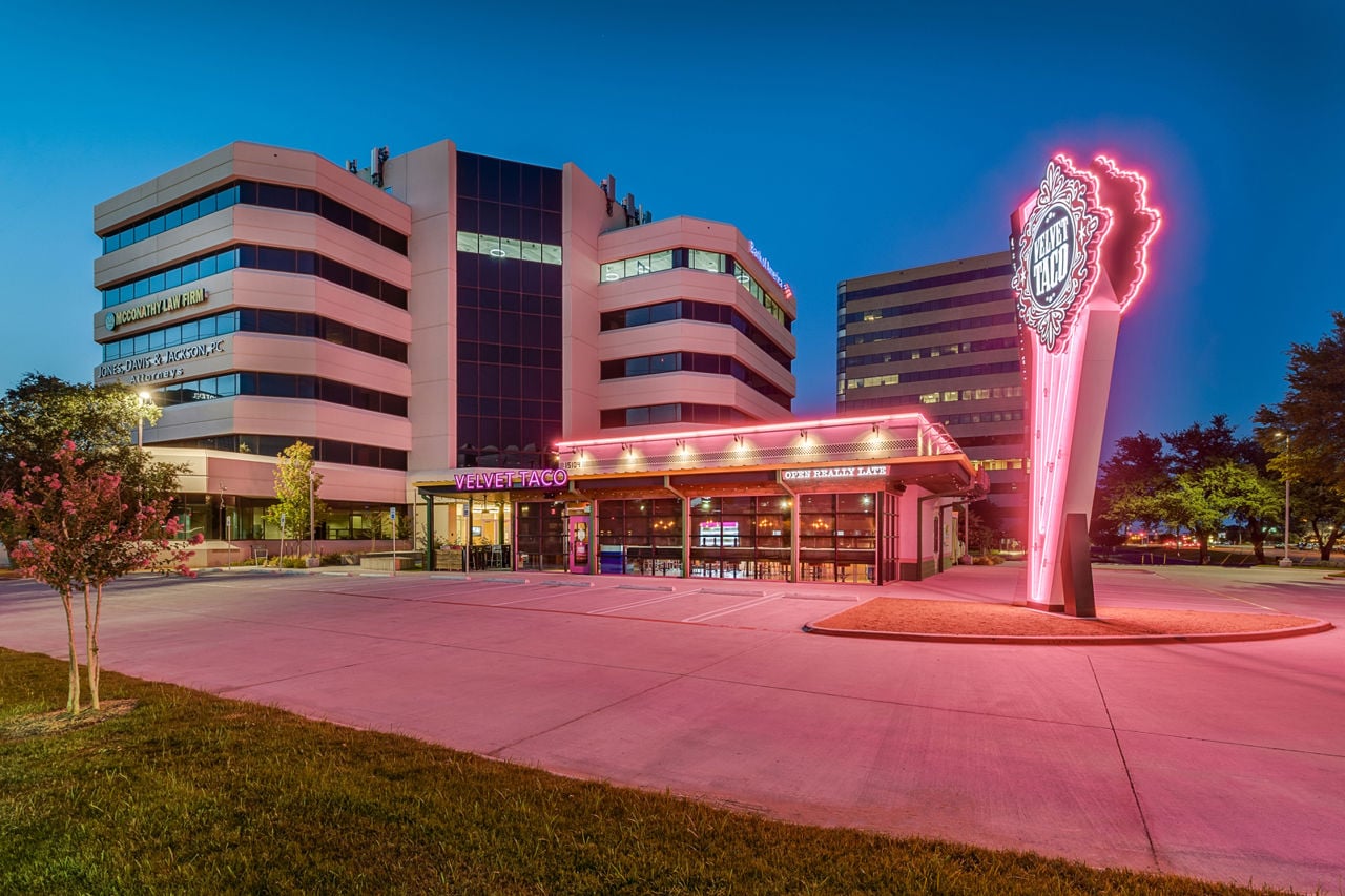 The Commons, 15110 Dallas Parkway, Dallas, TX, 75248