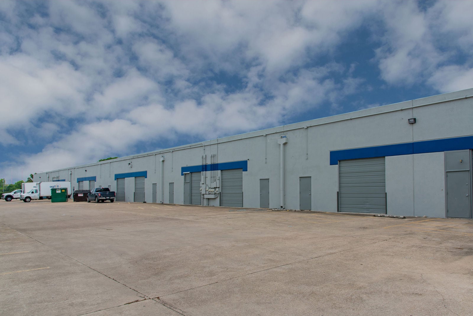 Commerce Center 7042 Alamo Downs Parkway - Image 3