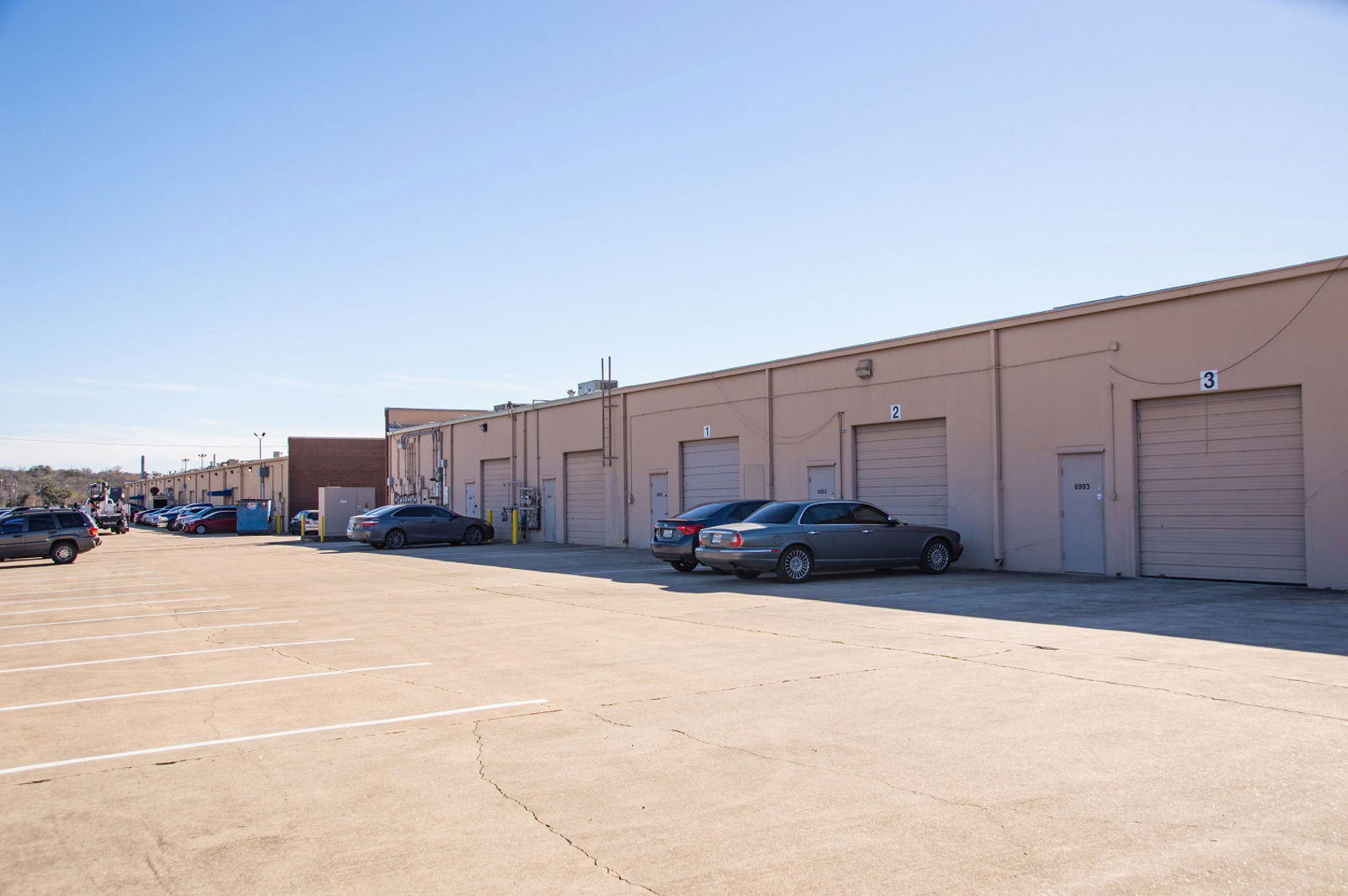 West Tech Business Center 6901-6999 Alamo Downs Parkway - Image 4