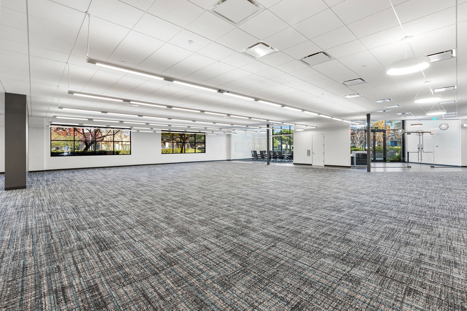 6550Dumbarton MainRm2