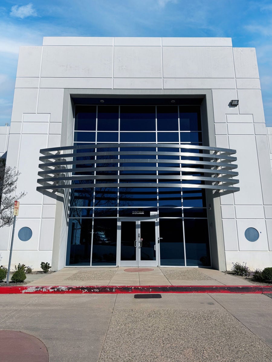 28022 Industry Dr_1_PS