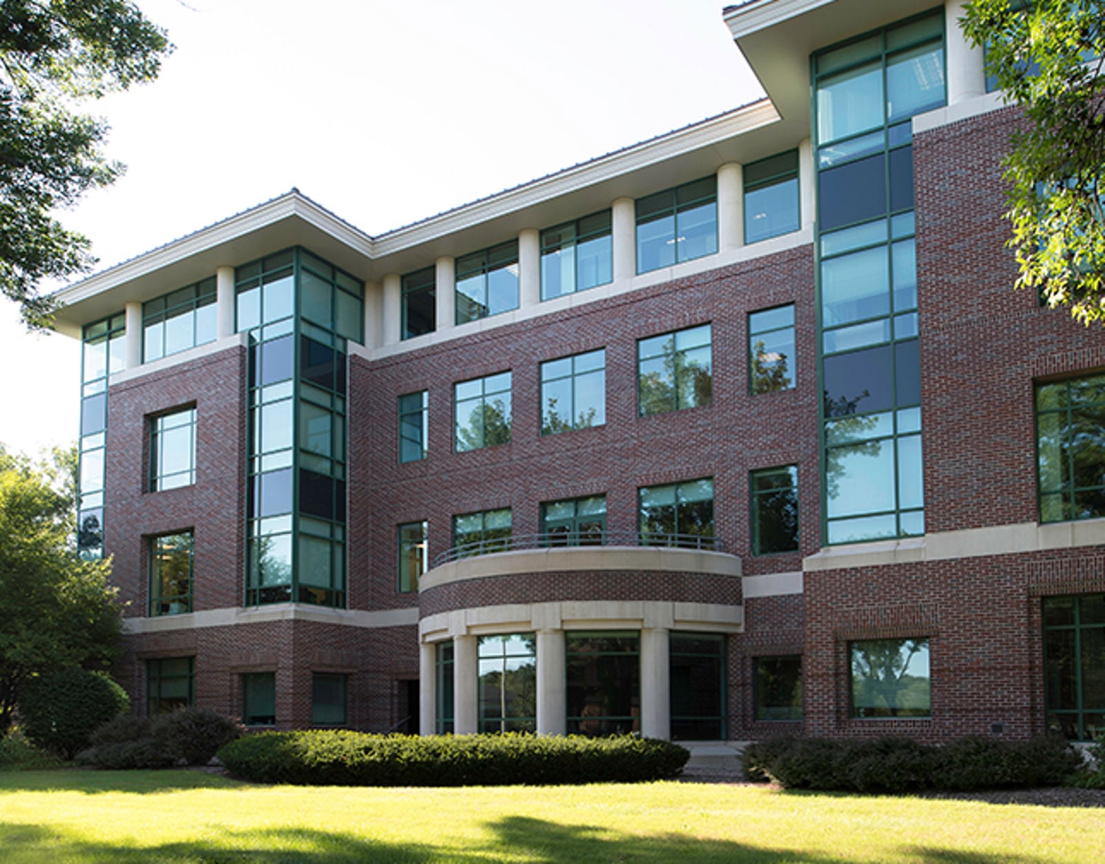 95 Glastonbury Boulevard - Image 3