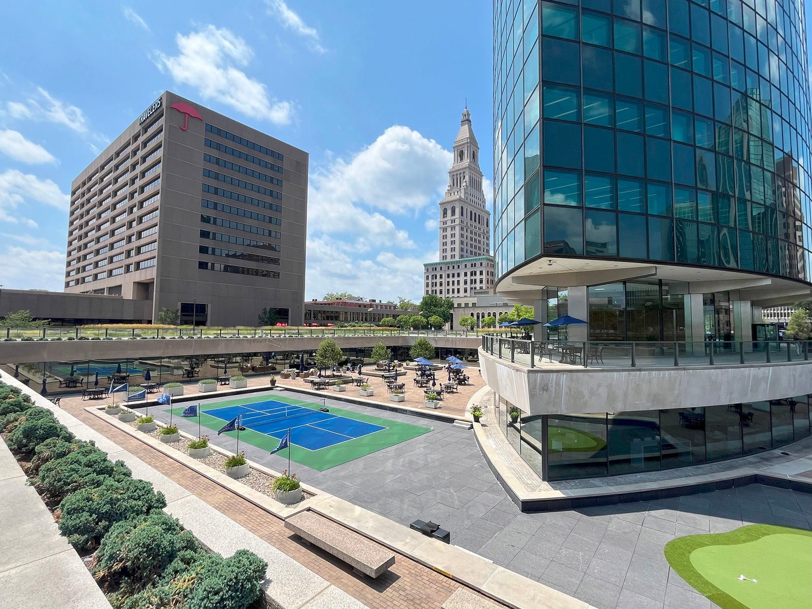 1 American Row - Image 11