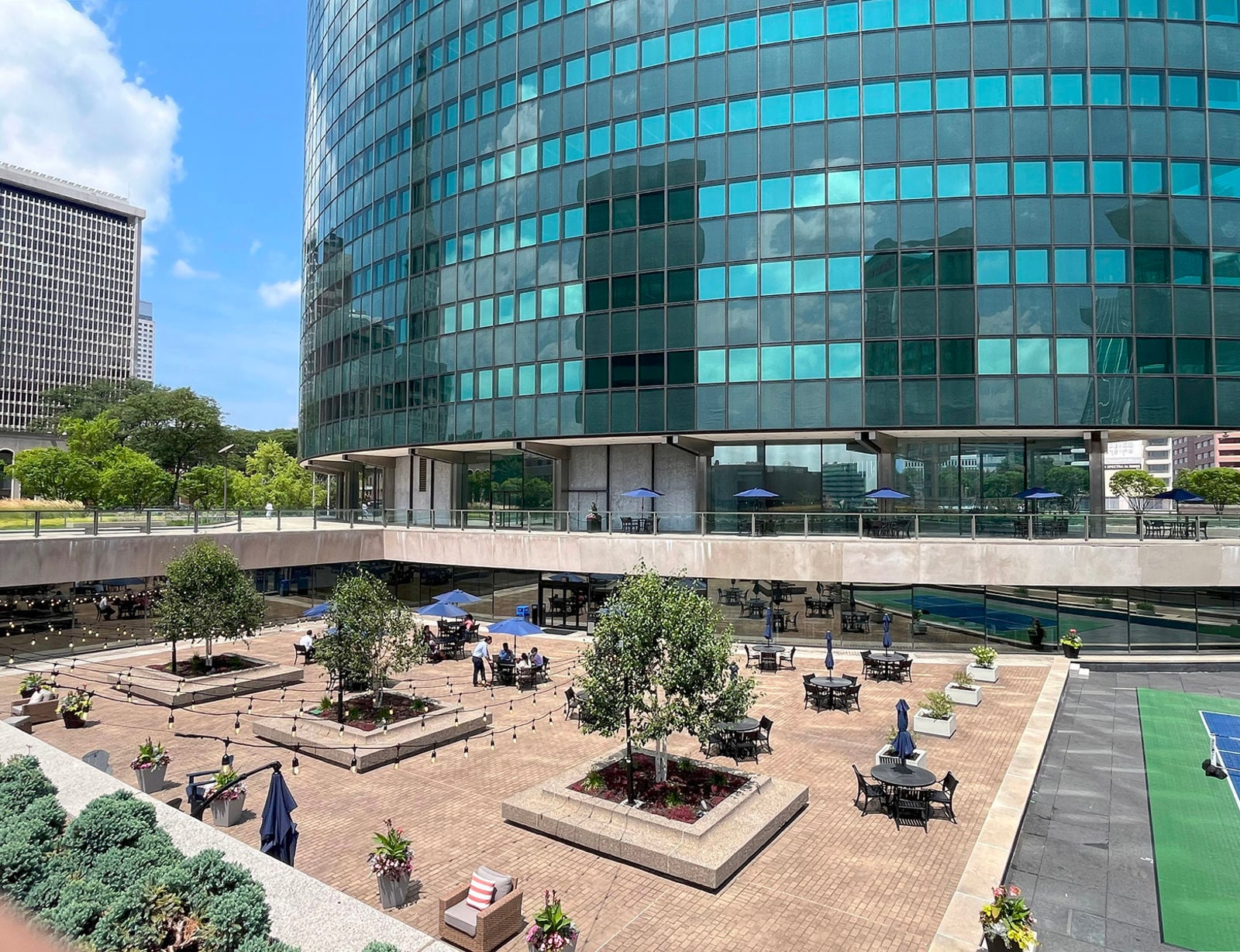 1 American Row - Image 14