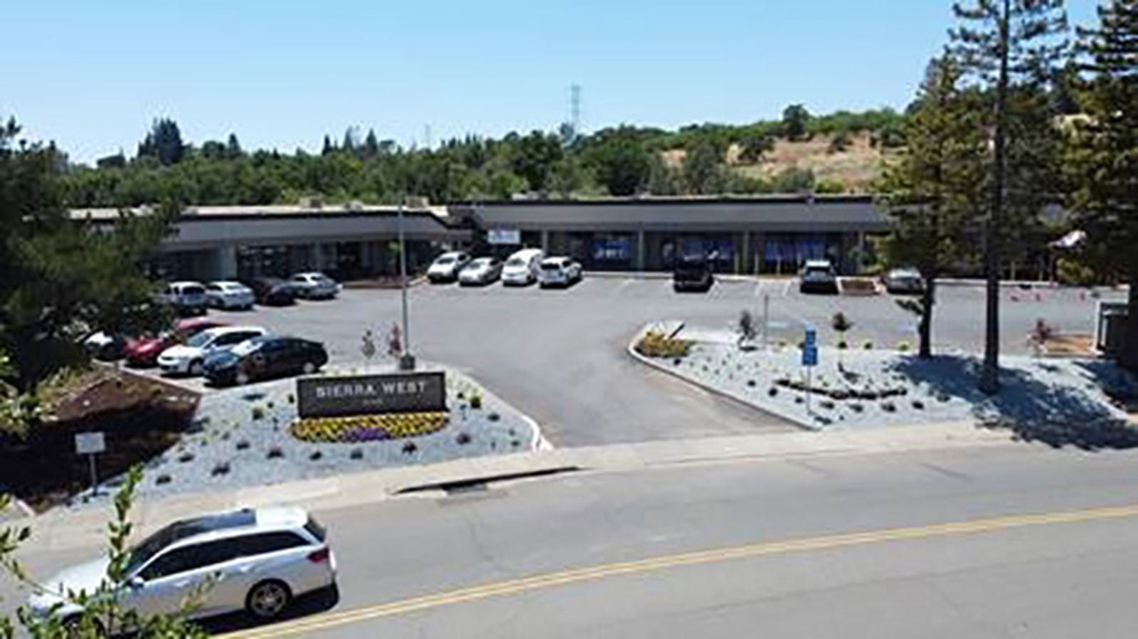 Entrance oblique 060421 750 w