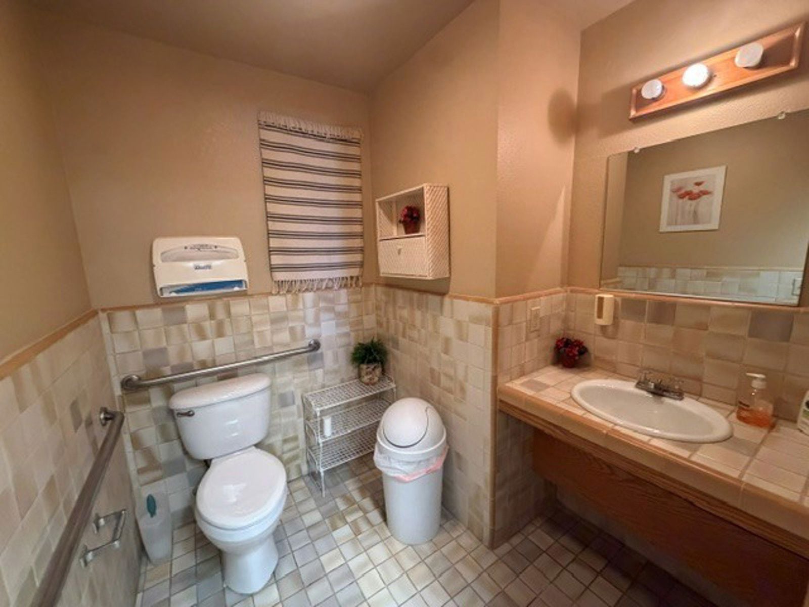 Bathroom 2