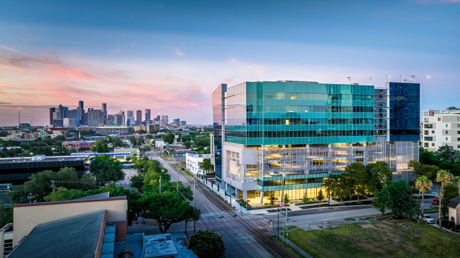 Museo - 5115 Fannin St - 002