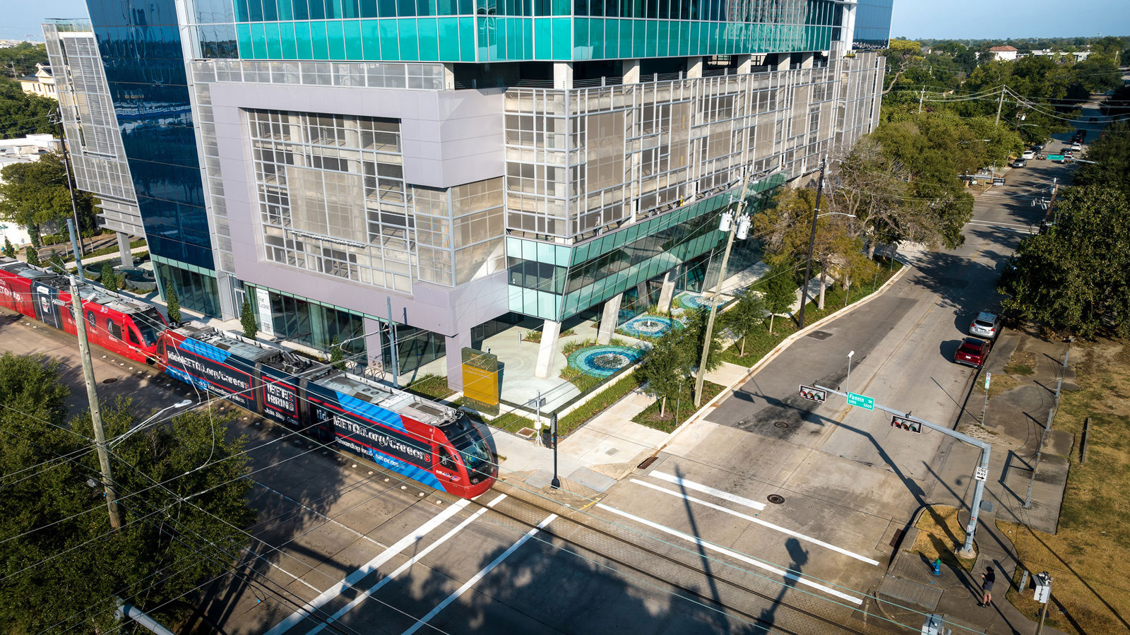 Museo - 5115 Fannin St - 004