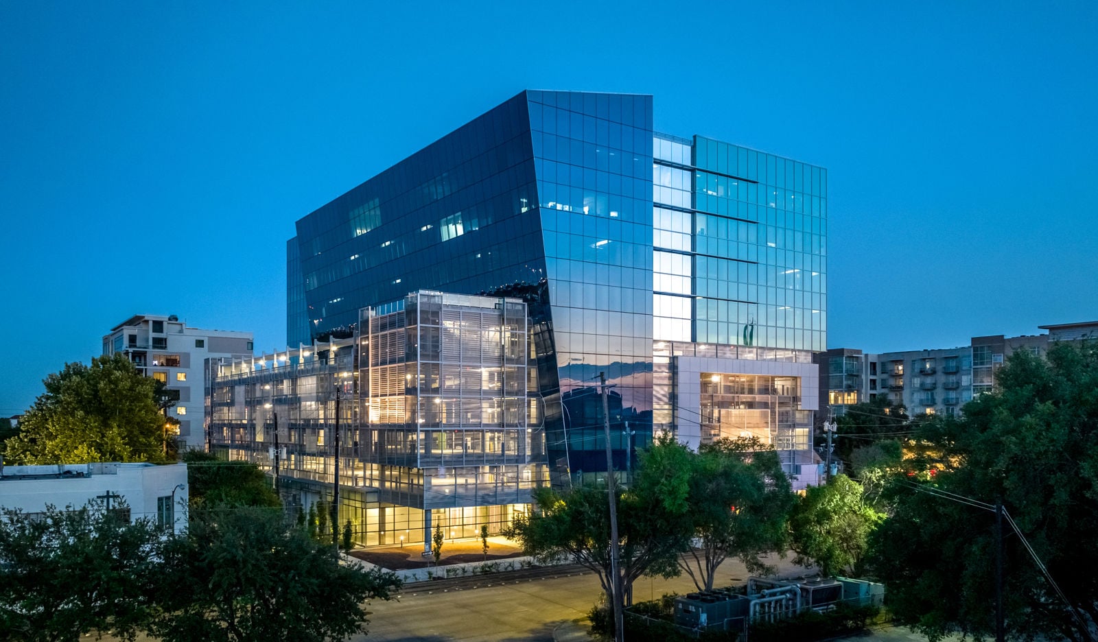 Museo - 5115 Fannin St - 003