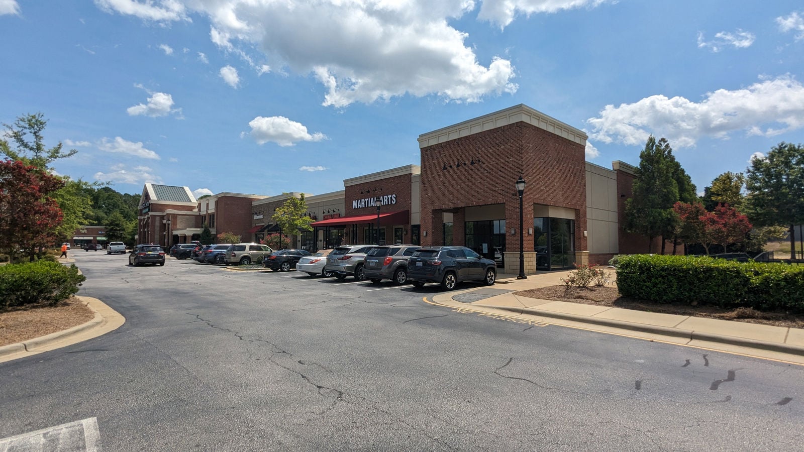 PXL_20230809_180100374