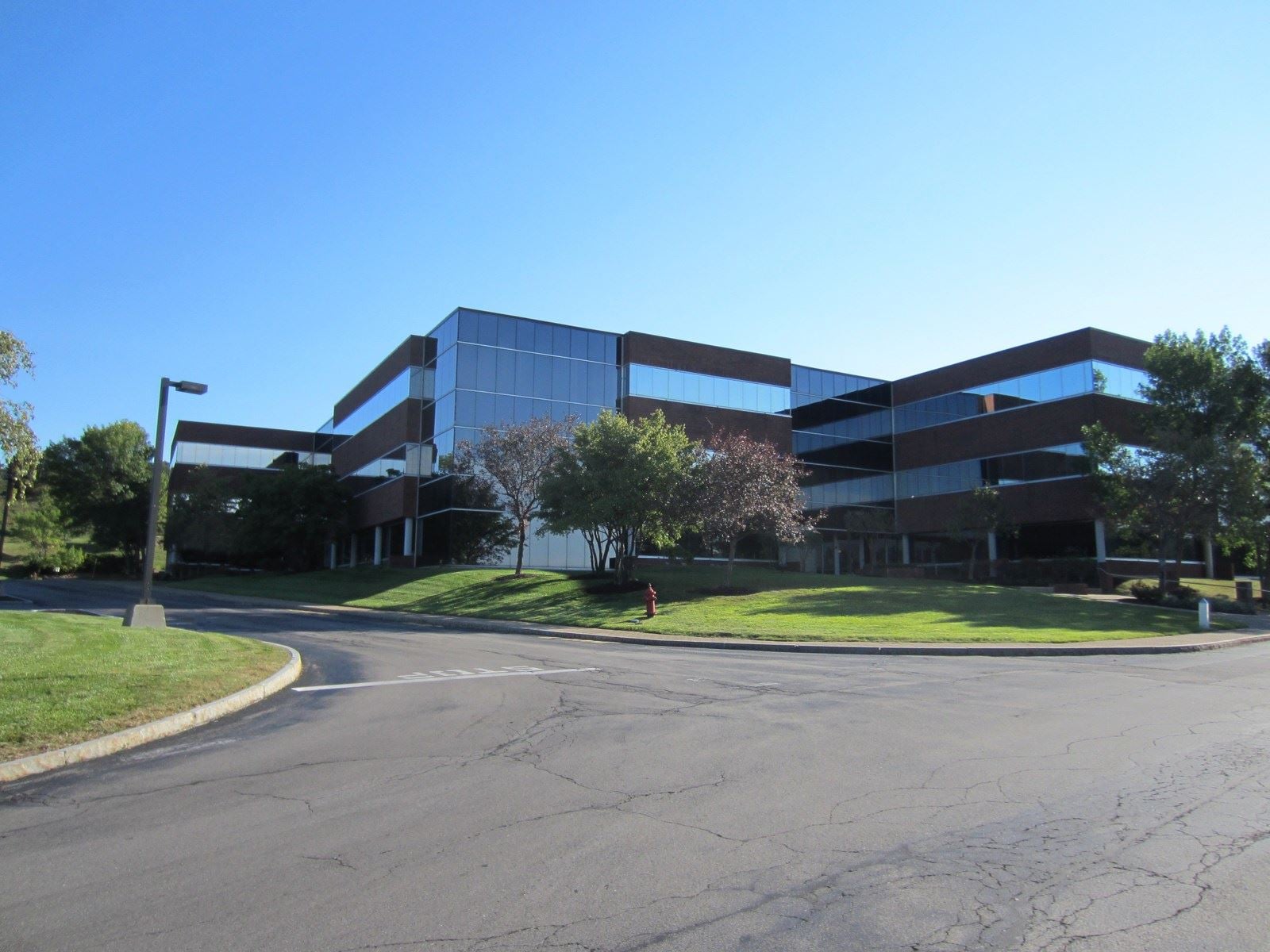 290 Woodcliff Drive.JPG