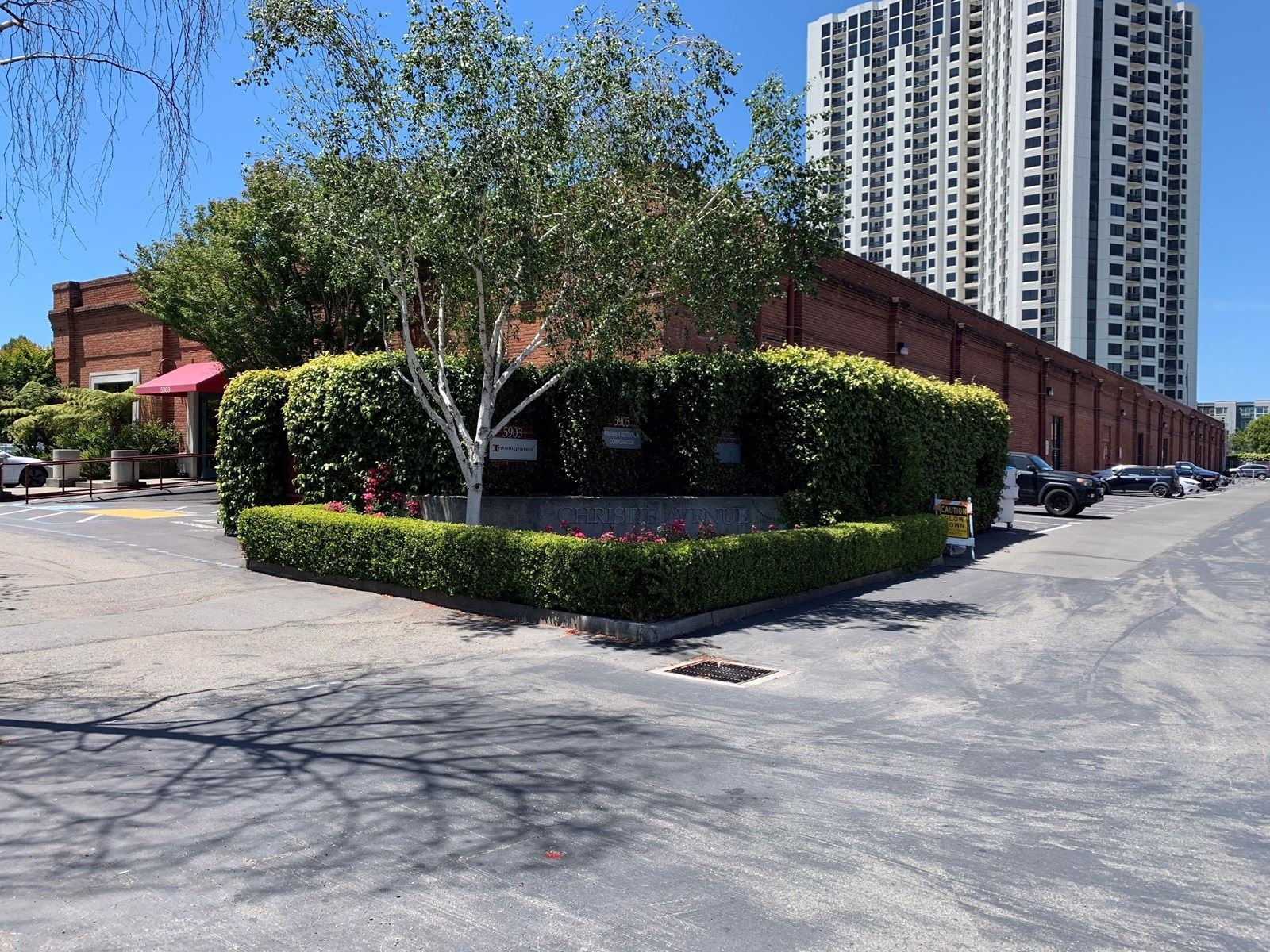 7-Exterior_5903 Christie