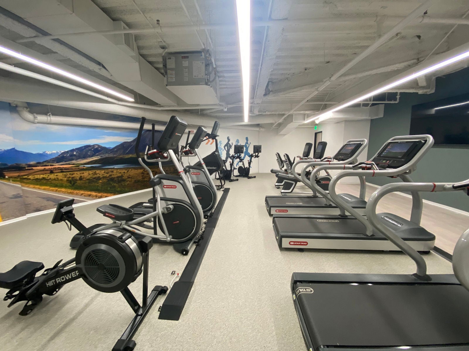Airport Tower Fitness Center 3