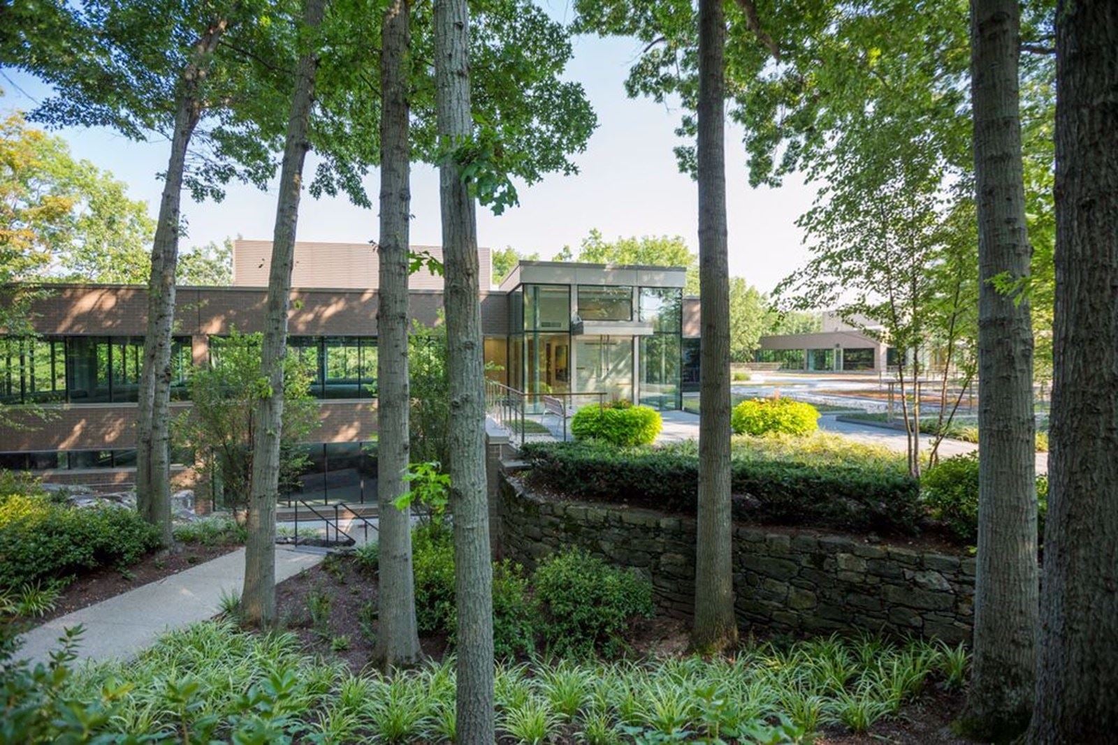 3 KnXwGRXkdLzirAL2EqeNC-7QHdjr1WI8KQIvXg4pNxA,7aBY9LpWGa8Vn4hgzNSolHlerDRm2rCfo9yFkdVeNBg