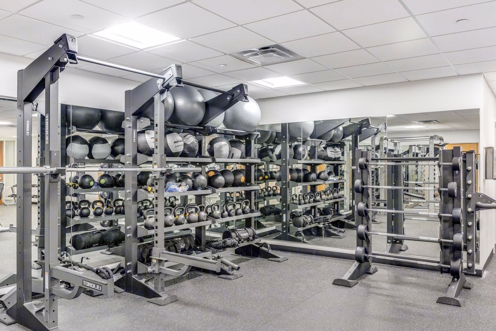 303WymanSt-WalthamMA-BldgFitnessRm-2913 Gym