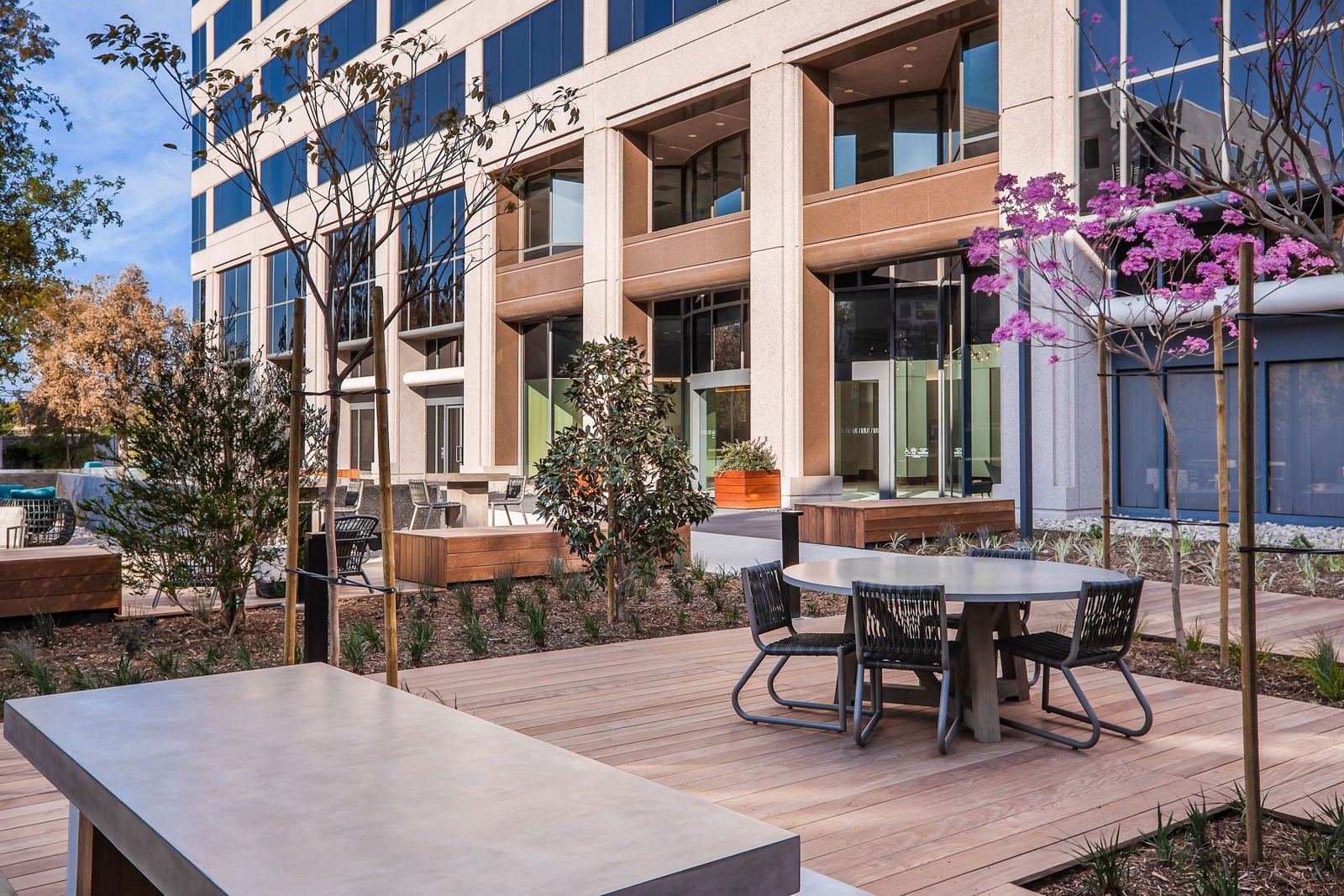 OET Courtyard 3