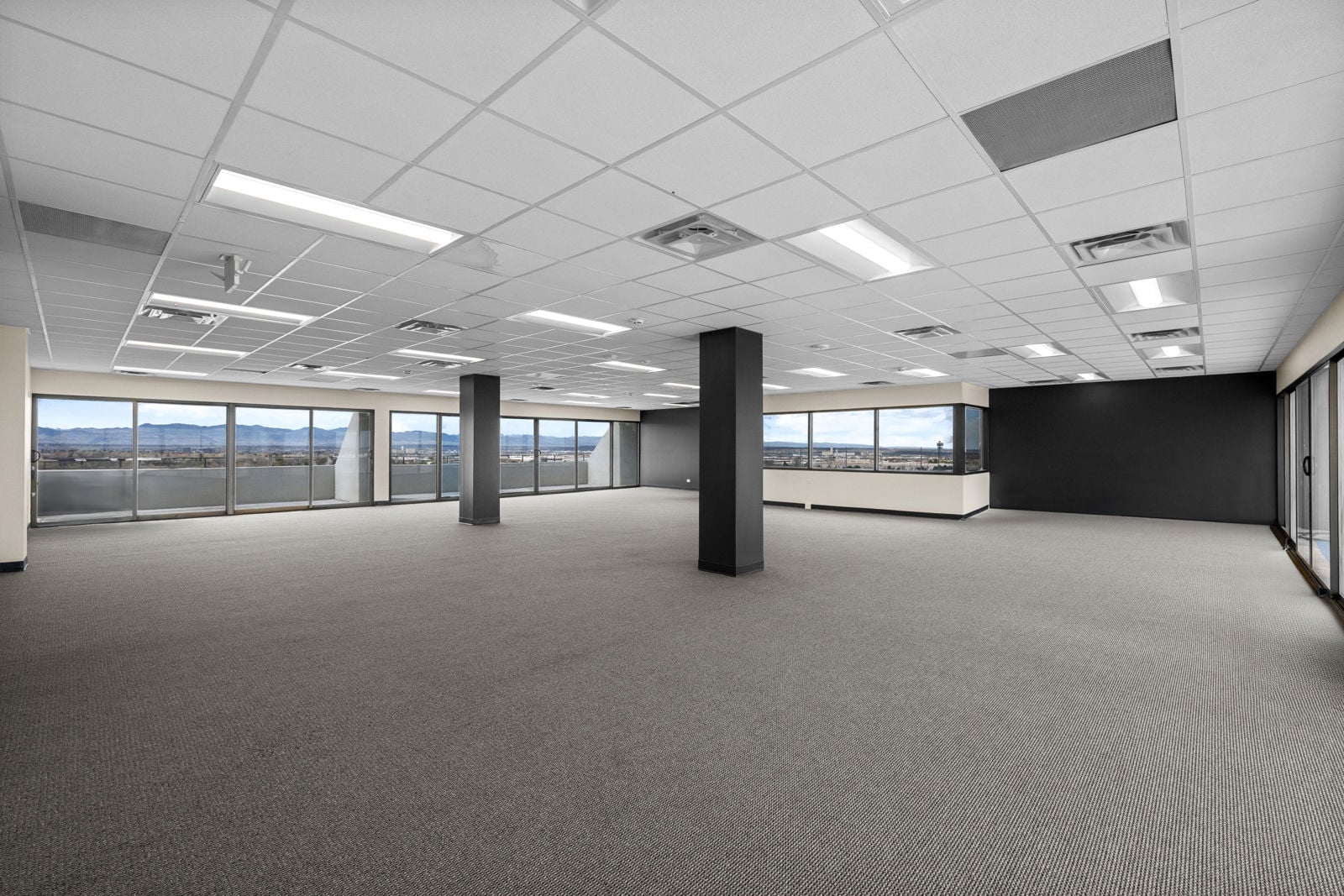 MuntzStudios-3401Quebec-31