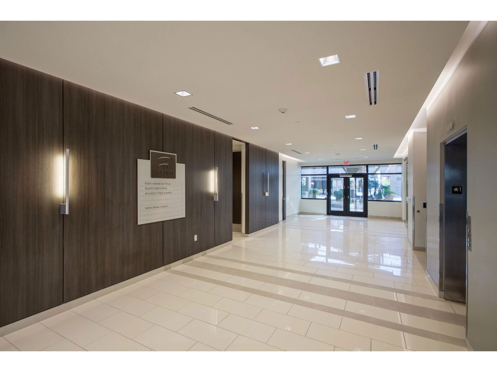 Forum_at_Gilbert_01