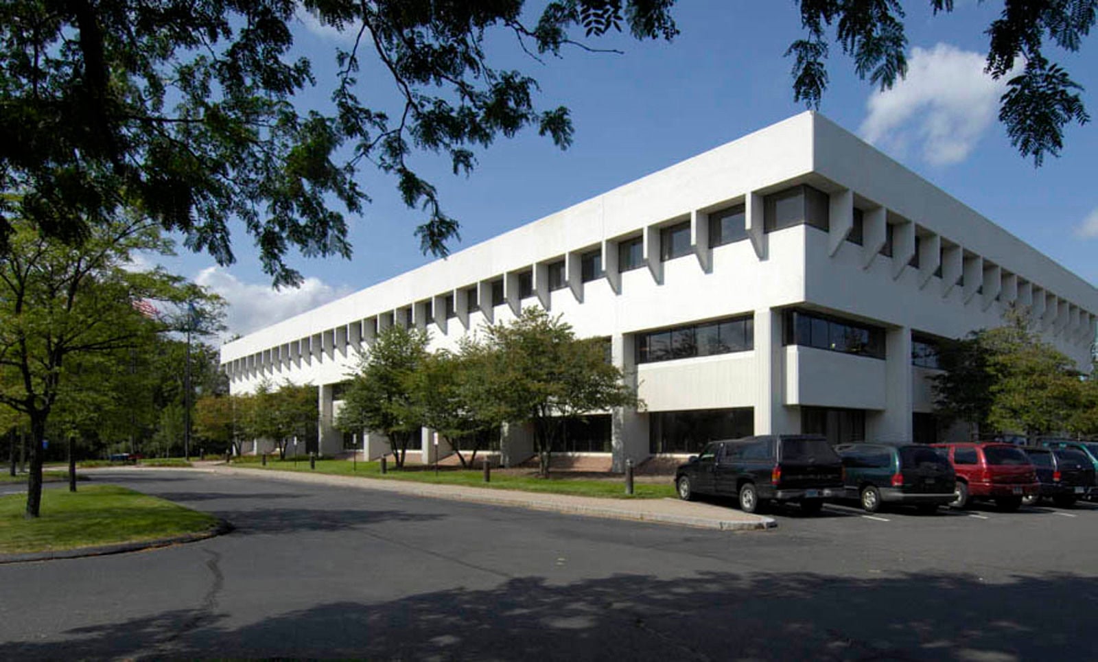 30 Batterson Park Rd