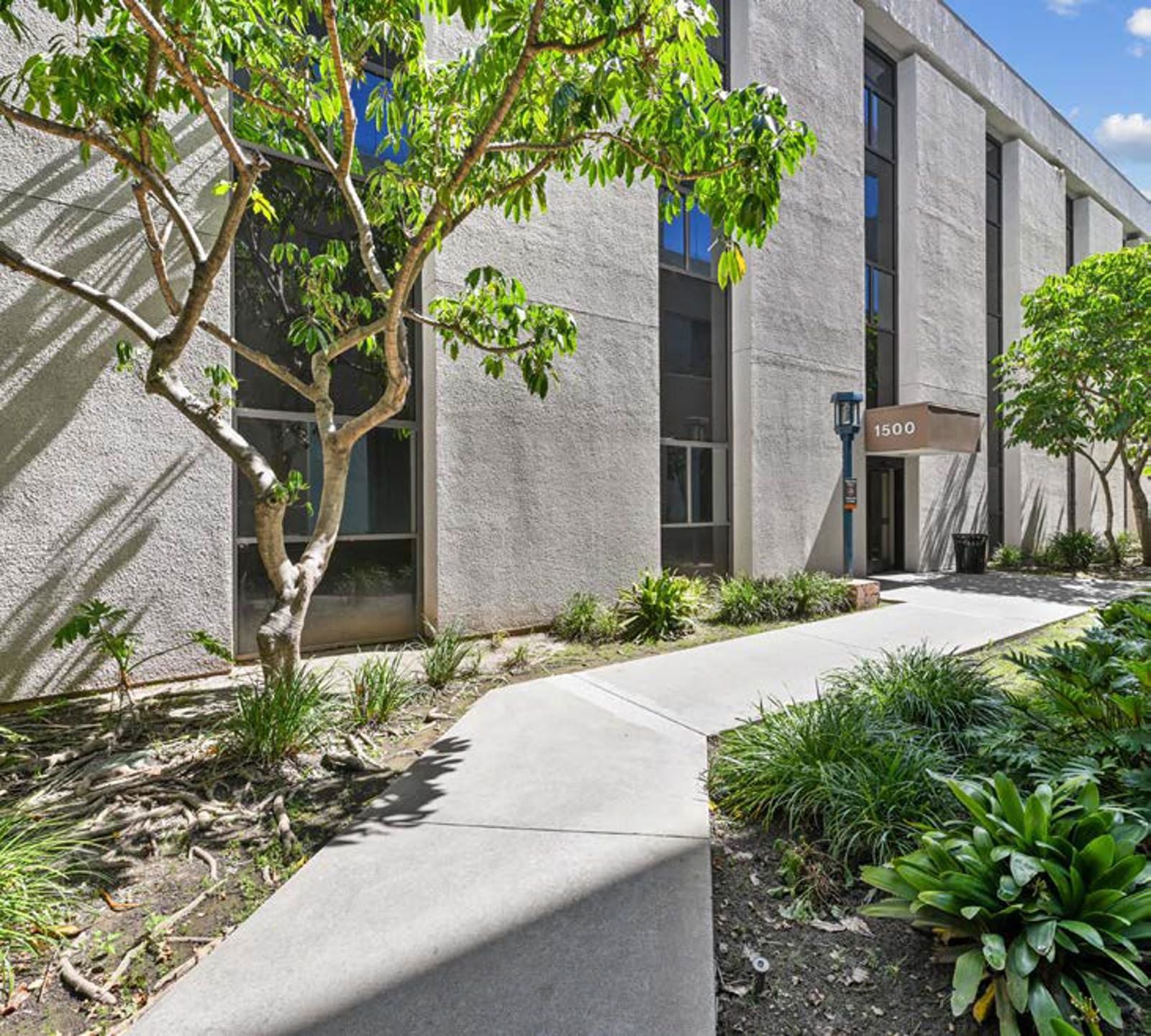 Glendale Medical Exterior 1