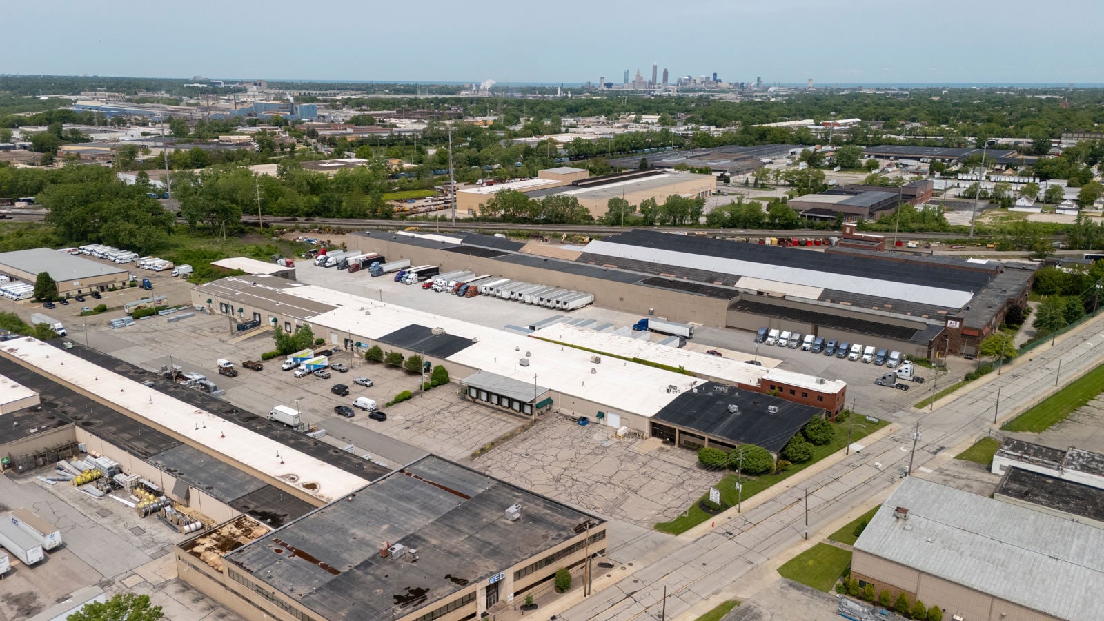 OFFICE/FLEX SPACE FOR LEASE 4564 East 71st Street - Image 2