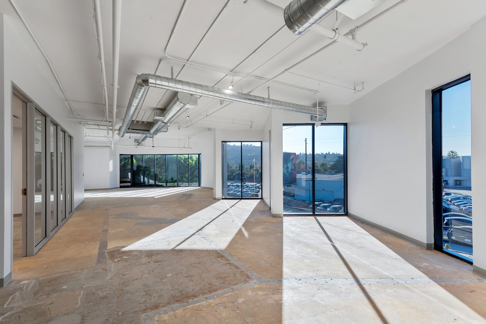 Second floor spec suite