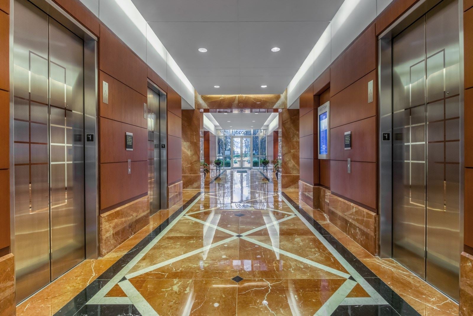 Lobby - HIGH RES_ FOR PRINT_ IMG_8467_69_70 copy