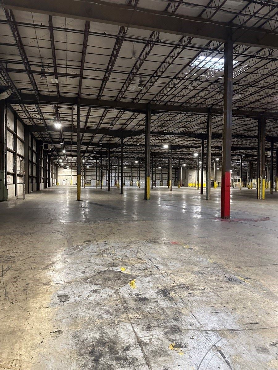 2189 Westover Rd_inside warehouse