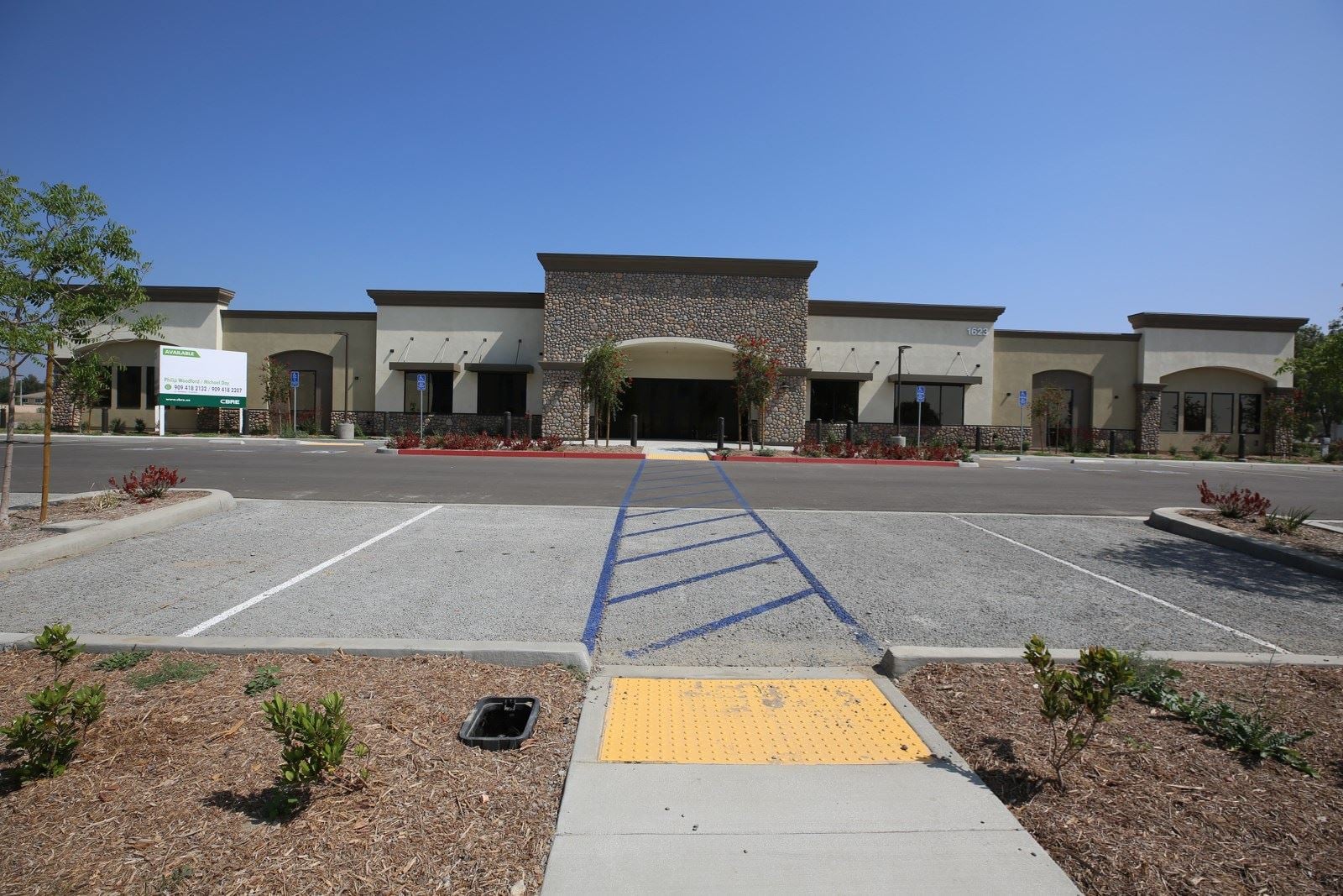 1623 Holt Boulevard.JPG