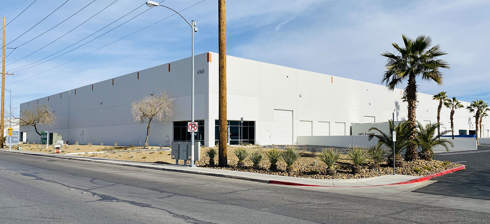 IMG_E0730_Global Listings