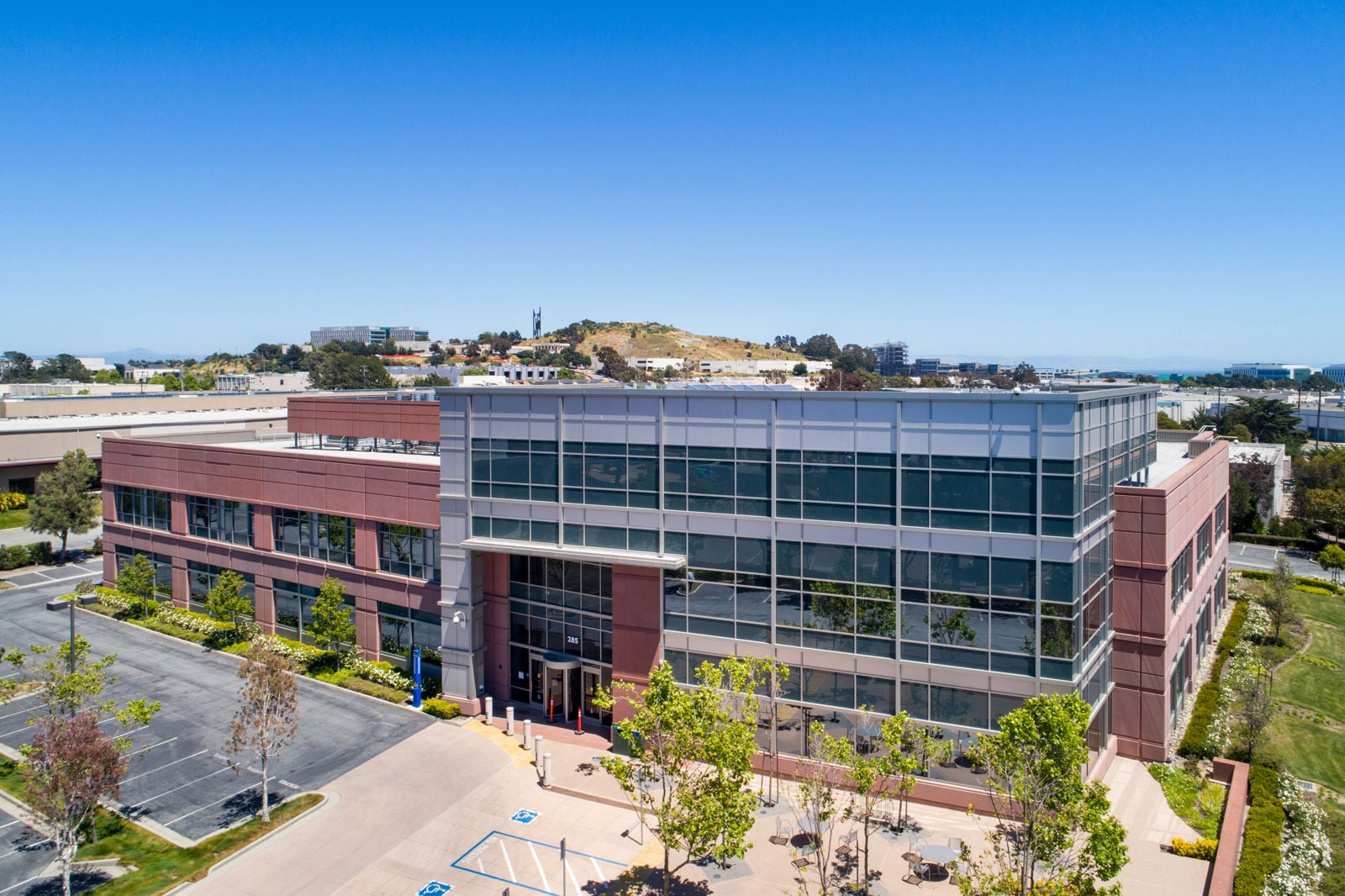 285 E Grand Ave_DJI_0125