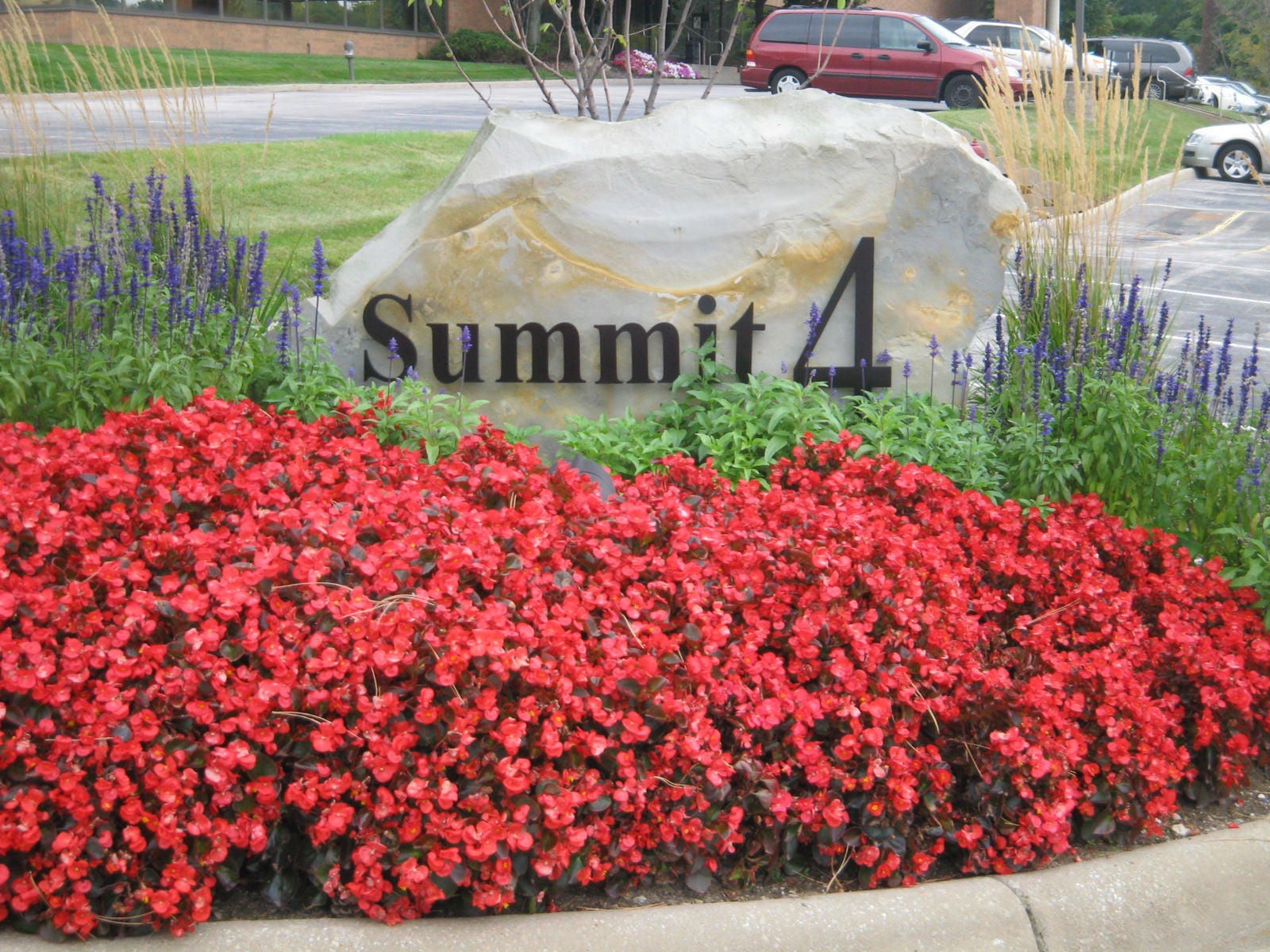 Summit 4