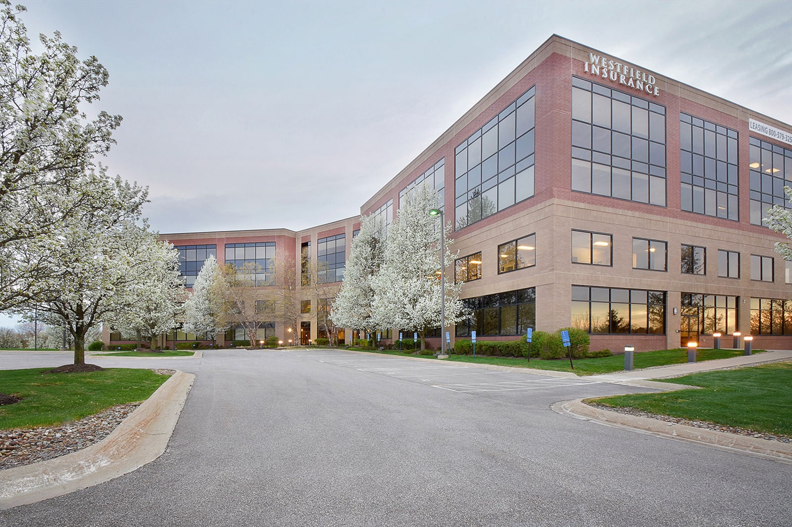 Stonegate Corporate Center 4125 Highlander Parkway - Image 2