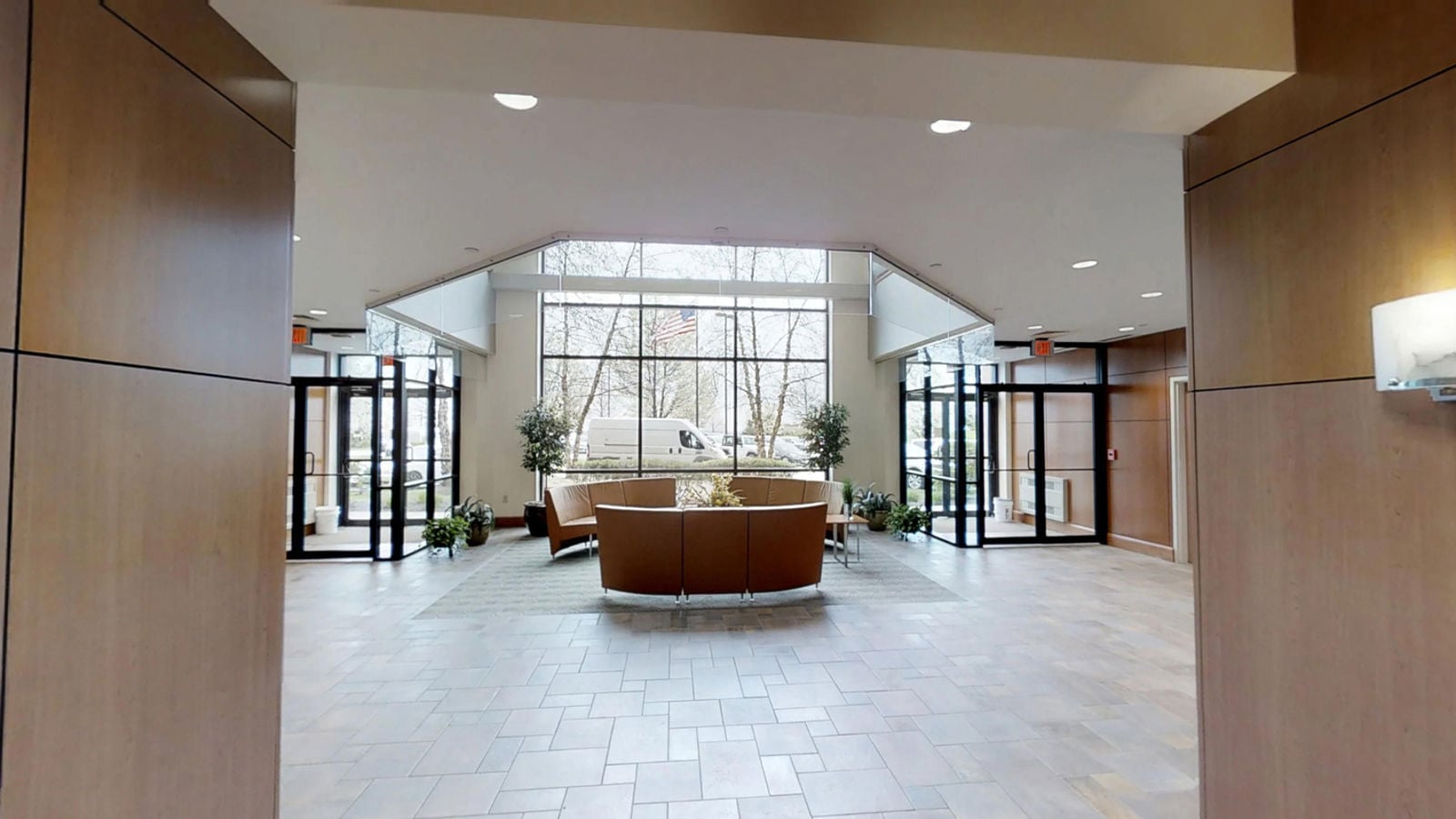 Stonegate Corporate Center 4125 Highlander Parkway - Image 4